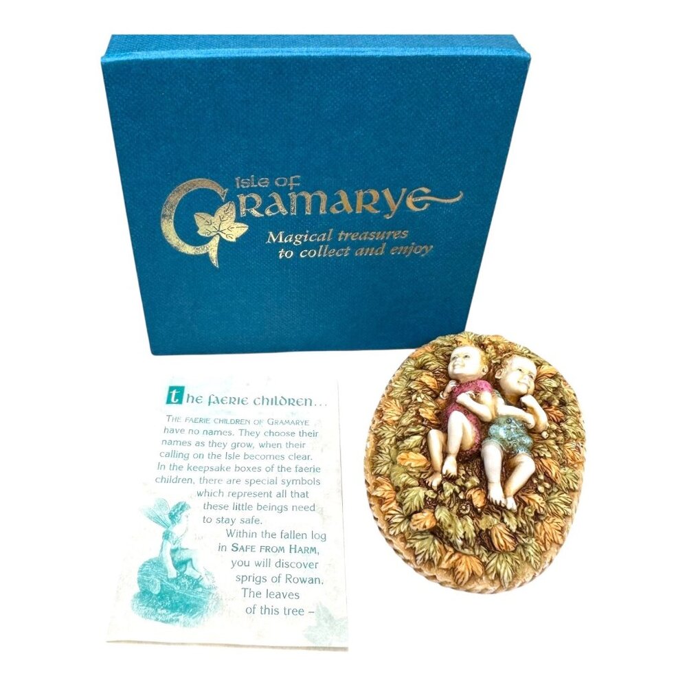 Isle Of Gramarye Faerie Children Trinket box Harmony Kingdom Soft As Down Fairy